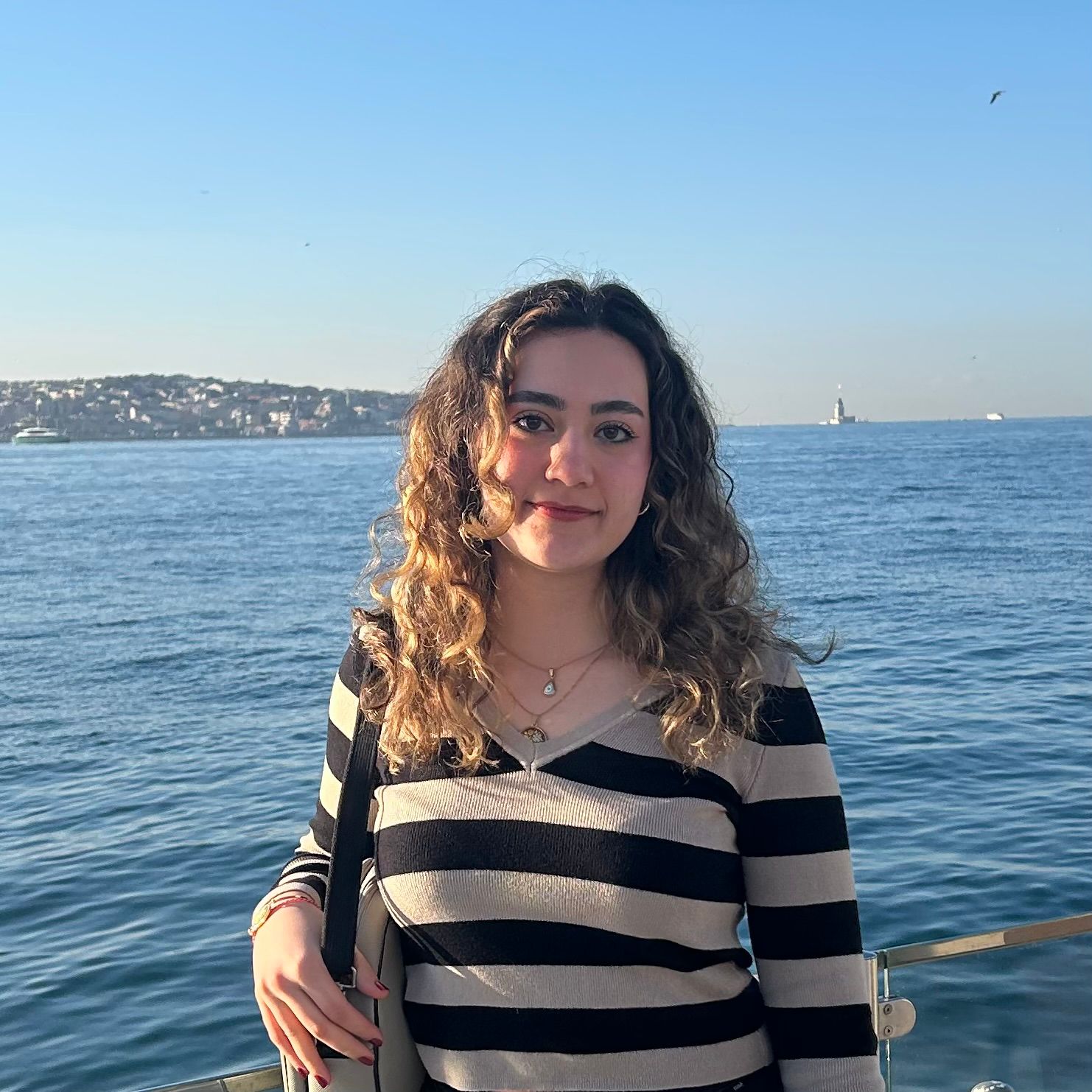 Zeynep Özbek